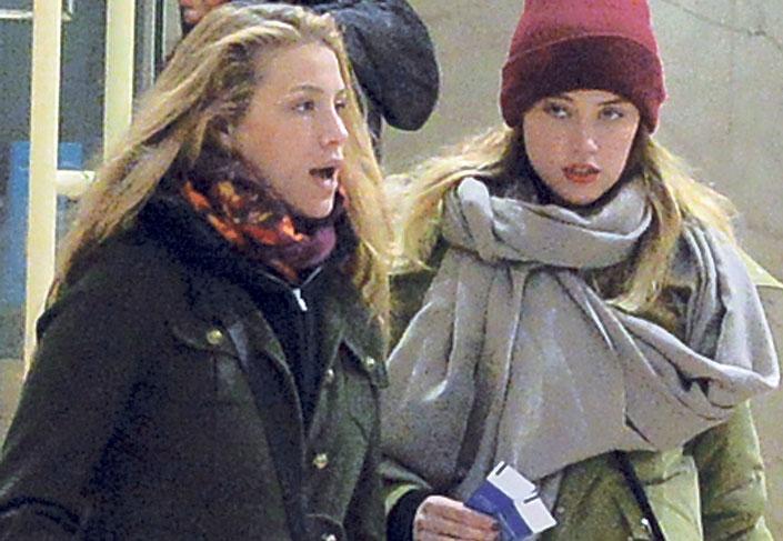 Amber Heard dobta Johnny Deppet a volt francia miniszterelnök lányáért, Marie-ért